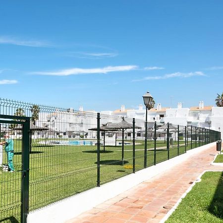 Barrosa Primera Linea De Playa Chiclana de la Frontera Exterior foto